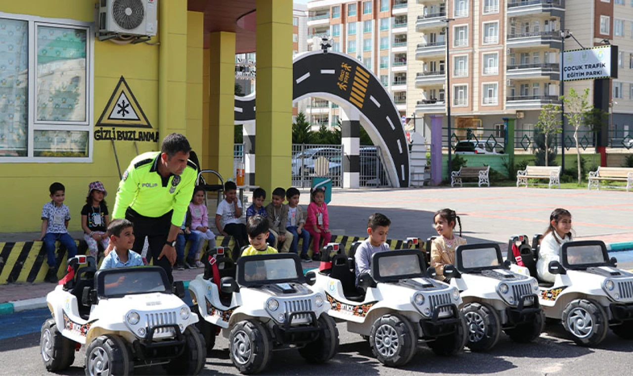 Haliliye’de çocuklara trafik eğitimi veriliyor