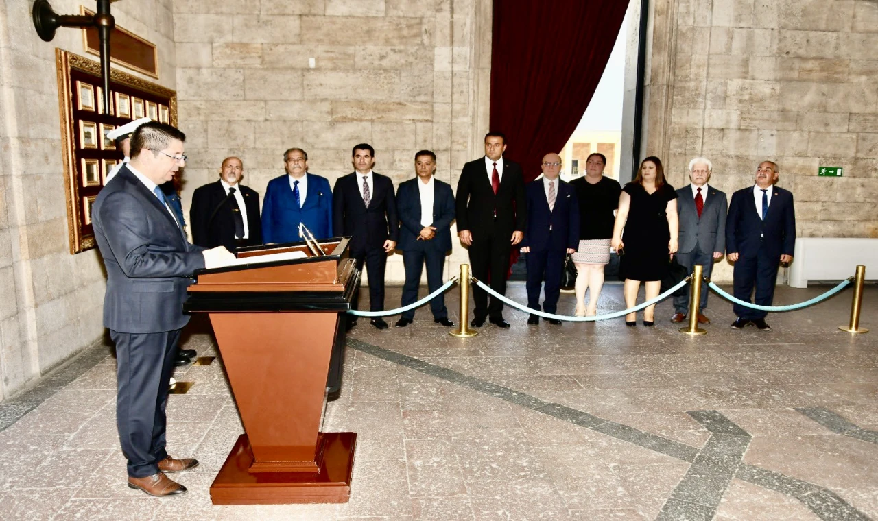 Anadolu Basın Birliği Yeni Yönetimi Anıtkabir’i Ziyaret Etti!