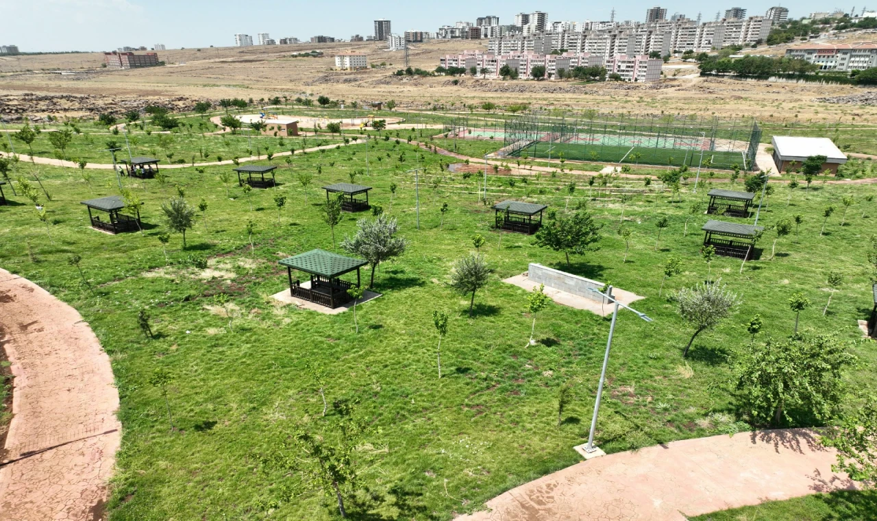 Şanlıurfa Büyükşehir Belediyesi'nden Siverek'e devasa park