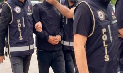 Viranşehir'de aranan 4 şahıs yakalandı