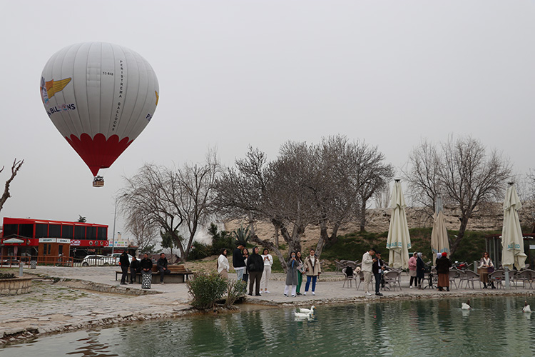 Pamukkale'nin sıcak balonları