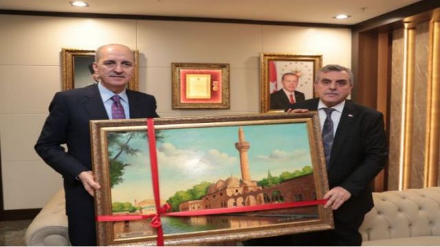 Beyazgül, Kurtulmuş'a Projeler Hakkında Bilgi Verdi