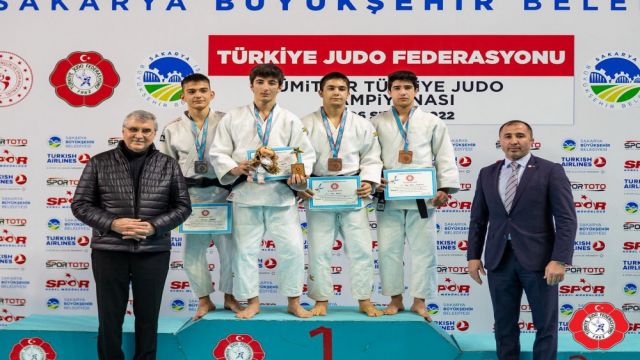 Urfalı Sporcu Judo Şampiyonasında Derece Elde Etti