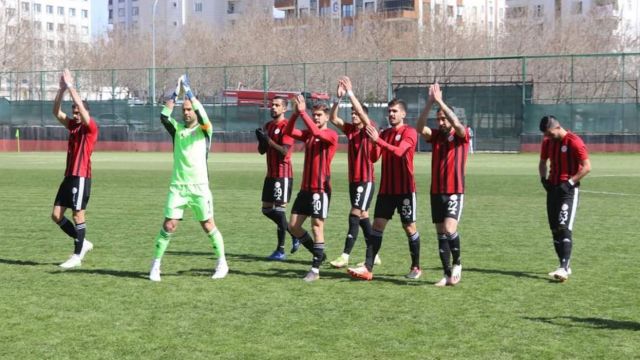 Karaköprü Belediyespor, Deplasmanda 3 Puanı Kaptı