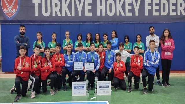 Suruç Hokey Spor Kulübü U16'da Türkiye şampiyonu oldu