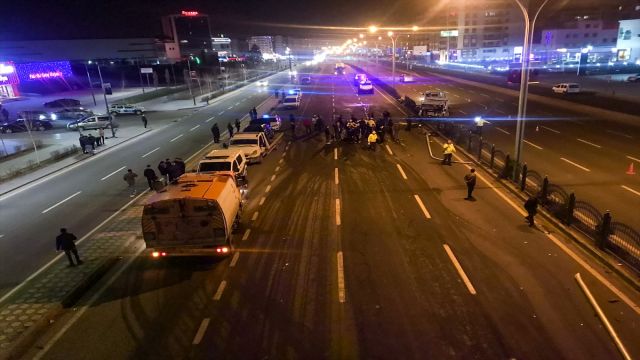 Urfa - D. Bakır Karayolunda Feci Kaza: 1 Ölü, 5 Yaralı