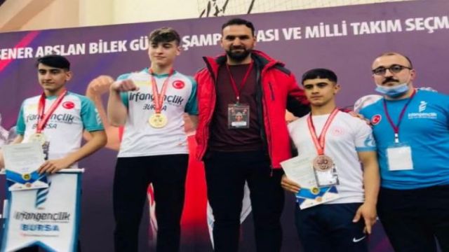 Urfalı Sporcular Bilek Şampiyonasına Damga Vurdu