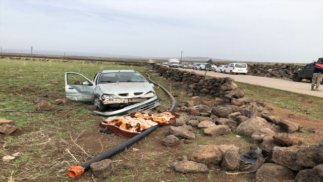 Urfa'da Otomobil Devrildi: 1 Kadın Hayatını Kaybetti