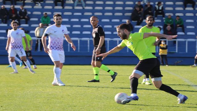 Şanlıurfaspor hazırlık maçında 2-1 yenildi.