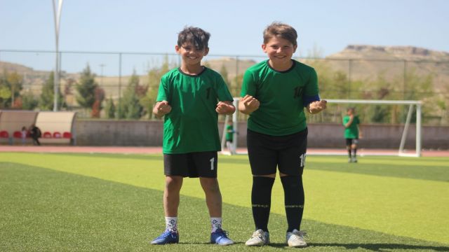 Şanlıurfa'dan Futbolcu Çıkmaz Demeyin Çıktı