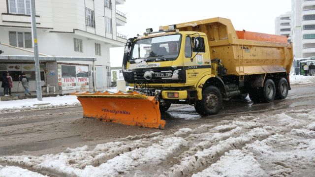 Urfa Büyükşehir karla mücadele