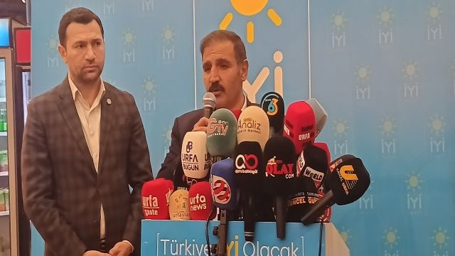 Yetim iftar programında basınla buluştu