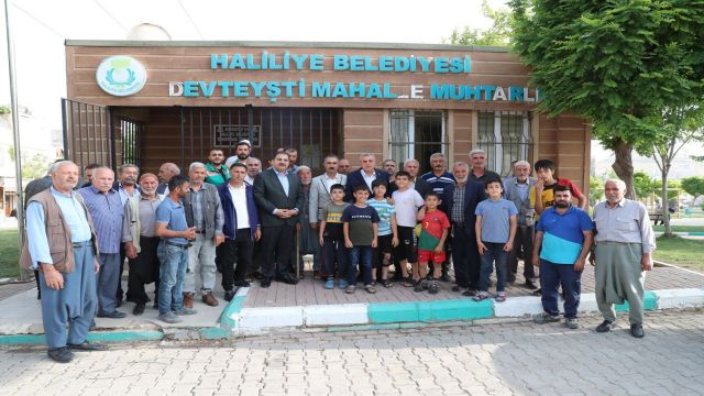 Başkanlar ve vatandaşlar iç içe