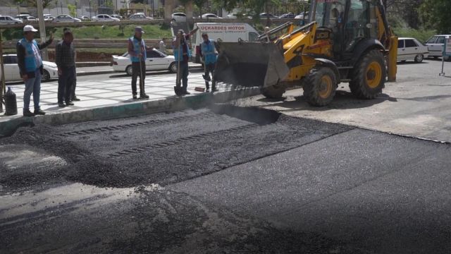 Haliliye Belediyesi'nden sıcak asfalt çalışması