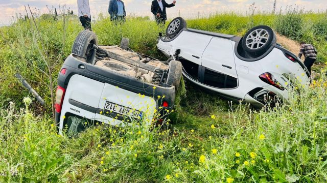 Kafa kafaya çarpışan araçlar tarlaya uçtu