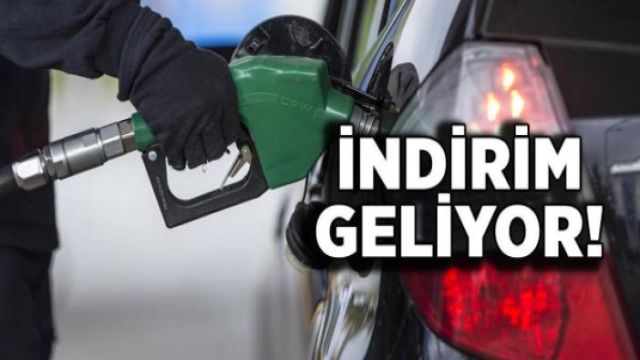 Benzine İndirim Mi Geliyor?