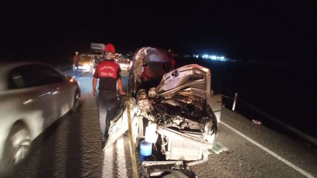 Urfa Birecik’te feci kaza! 1 ölü, 3 yaralı