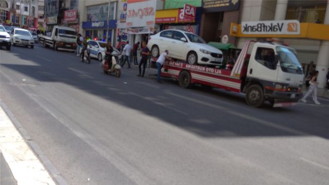 Urfa’da Trafik Ekipleri Cezaları Kesmeye Başladı