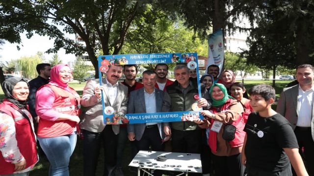 Beyazgül, Dünya Temizlik Günü etkinliğinde doğaya atılan atıkları topladı