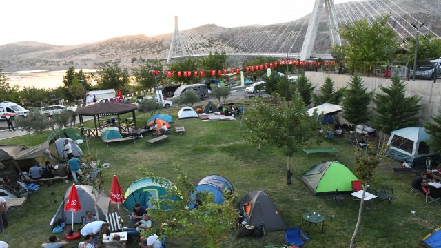 Takoran festivali ziyaretçilerine kapılarını açtı