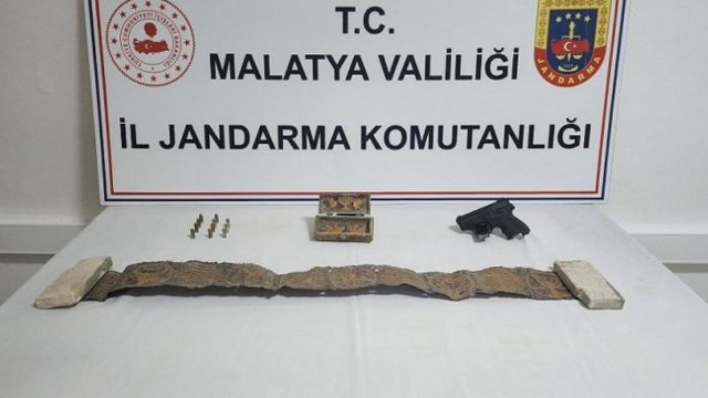 Tarihi eser kaçakçıları Malatya’da yakalandı