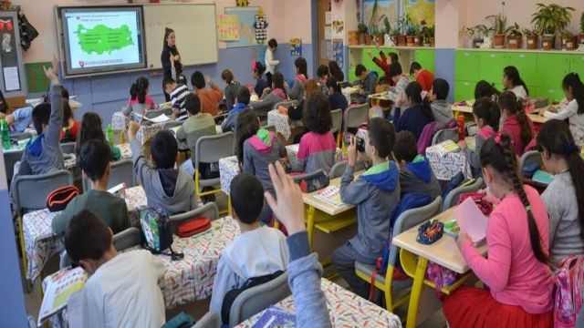 Öğretmen başına en çok öğrenci düşen şehir Şanlıurfa oldu