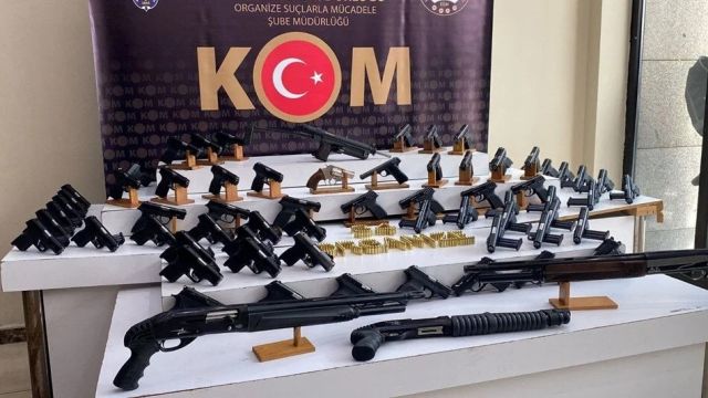 Türkiye genelinde silah operasyonu düzenlendi