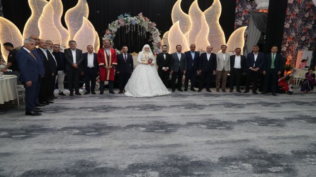 Başkan Mehmet Kuş nikah kıydı