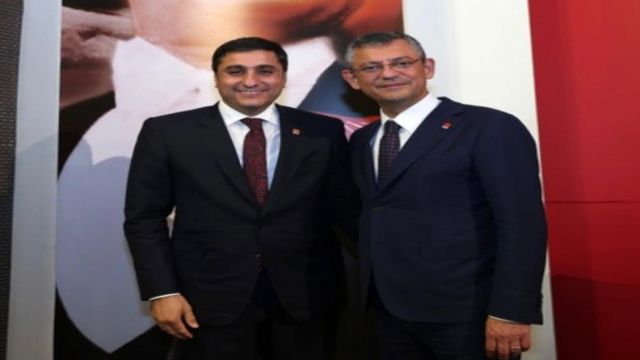 Ferhat Karadağ, CHP Genel Başkanı Özgür Özel’i ziyaret etti