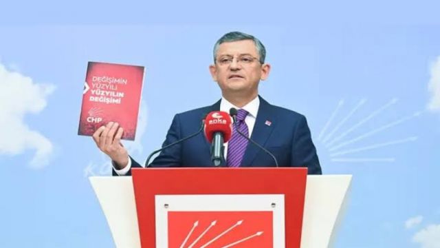 Özgür Özel'in Parti Meclisi Listesi Belli Oldu