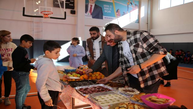 Sporcular kurslarında yerli malı haftası kutlandı