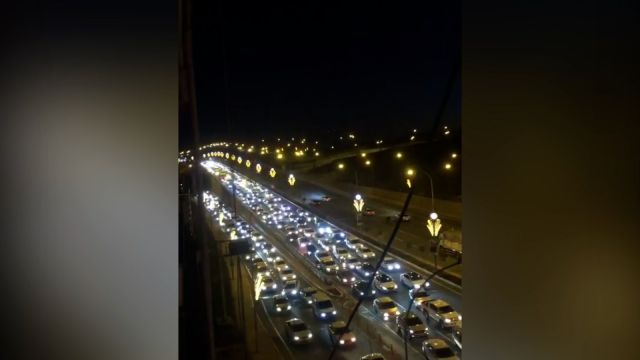 Karaköprü’de trafik yoğunluğu tepki çekiyor