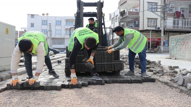 Haliliye Belediyesi'nden Üst Yapı Çalışmaları Devam Ediyor