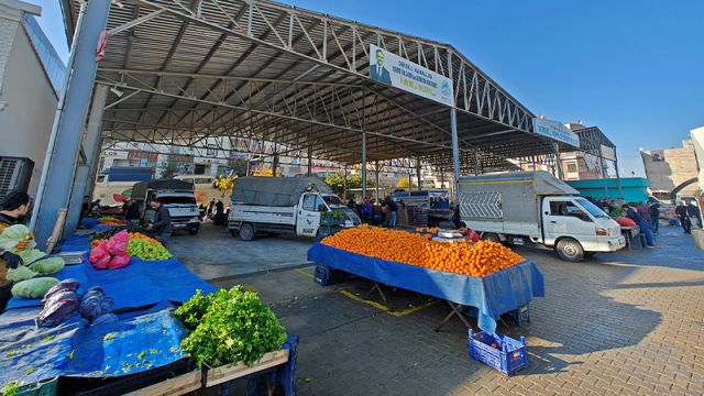 Pazarcılar Kapalı semt pazarından memnun