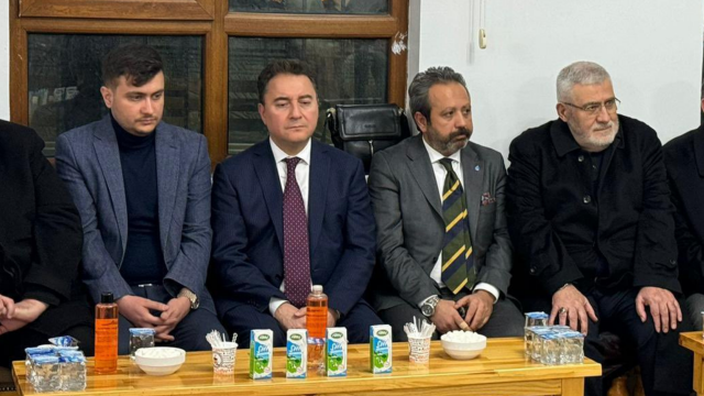 Ali Babacan baş sağlığı için Şanlıurfa'ya geldi!