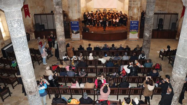 Şanlıurfa’da çocuklar konser verdi