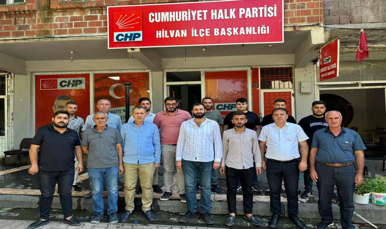 Hilvan’da CHP Gençlik Kolları Başkanlığına Mehmet Işık Seçildi!