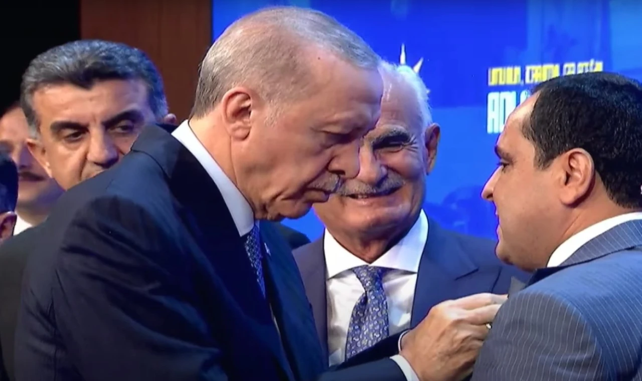 Mehmet Begit AK Parti'ye geçti