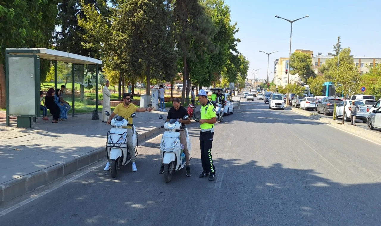 Şanlıurfa'da trafik ekiplerinden motosiklet sürücülerine af yok