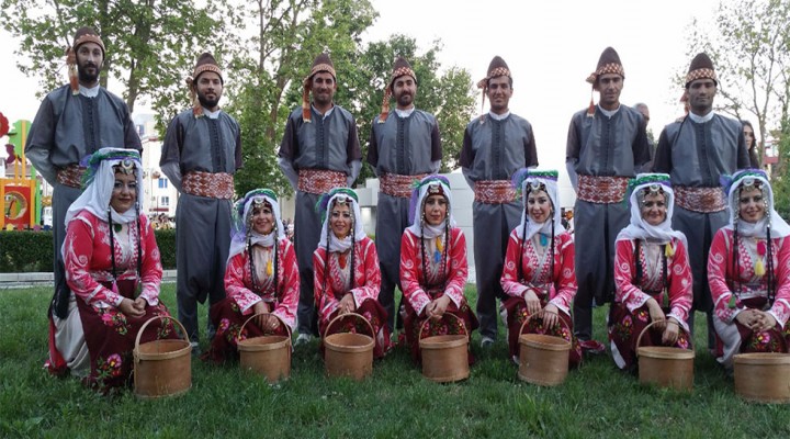 Urfa’da Halk Oyunları yok olma noktasındaydı