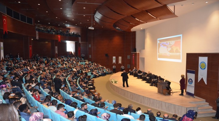 Güneydoğu Bölge Rektörlerinden Kardeşlik Paneli