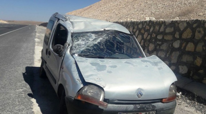 Şanlıurfa'da trafik kazası: 3 yaralı