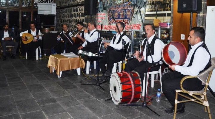 Siverek Belediyesi halka açık sıra gecesi düzenliyor