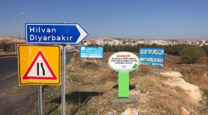 Şanlıurfa'da yol kenarındaki tabelalara yasak