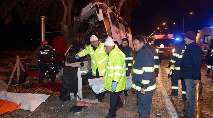 Eskişehir'de otobüs kazası: 13 ölü, 42 yaralı