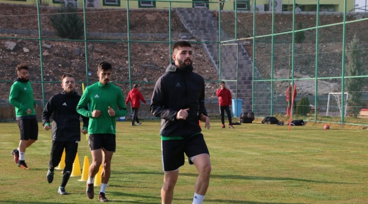 Ceylanların aklı Altay'da