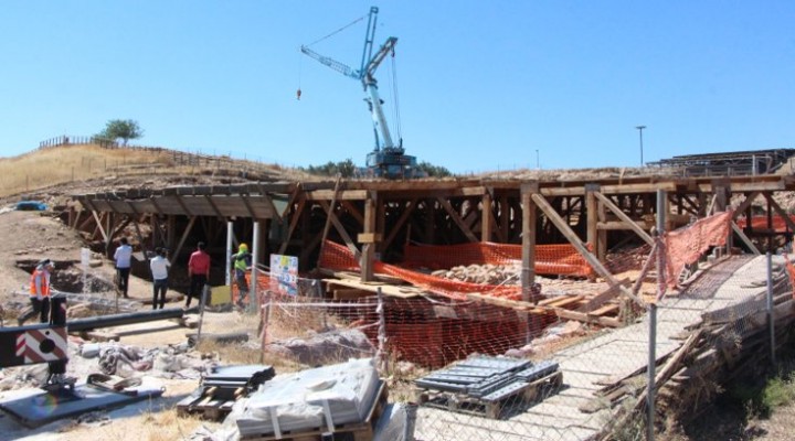 Göbeklitepe'deki çatı çalışmaları yine uzadı