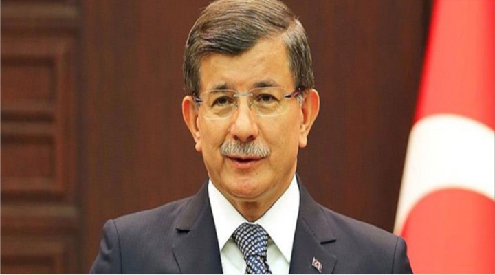 Ahmet Davutoğlu’na şok!