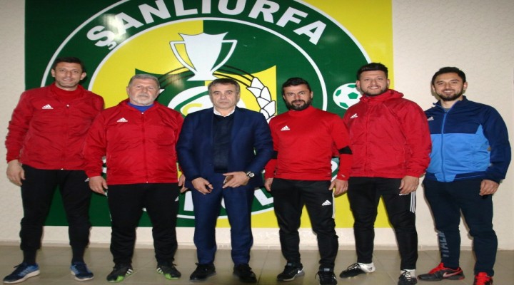 Ersun Yanal’dan Urfaspor’a ziyaret