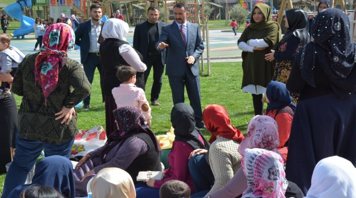 Kadın ve Aile Hizmetleri Müdürlüğü'nden bayanlara piknik etkinliği